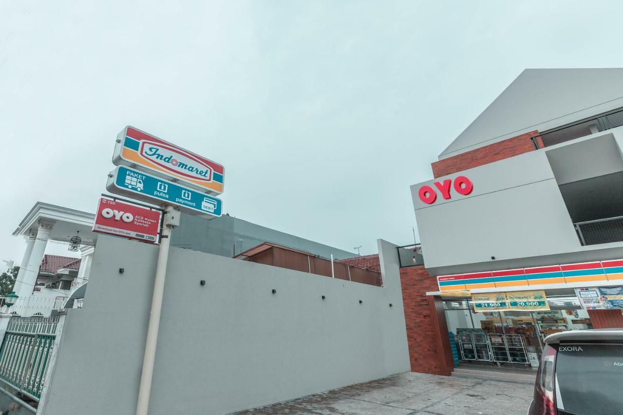 Oyo 780 Acg House Kalibata Syariah Hotel Jacarta Exterior foto